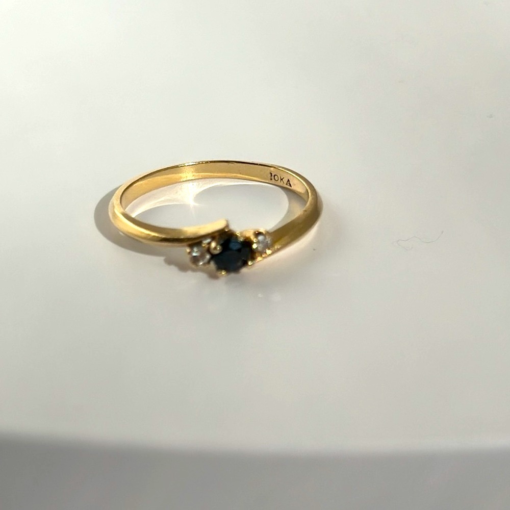 10k real solid gold real Diamonds and real blue topaz size 6 - Picture 6 of 7